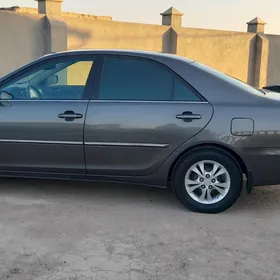 Toyota Camry 2005