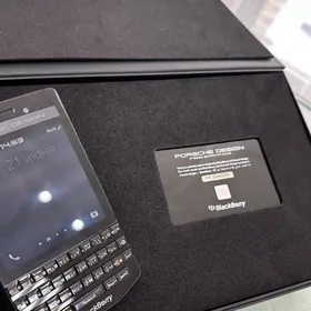 blackberry 9983