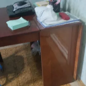 стол