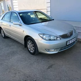 Toyota Camry 2005