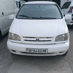 Toyota Sienna 2001