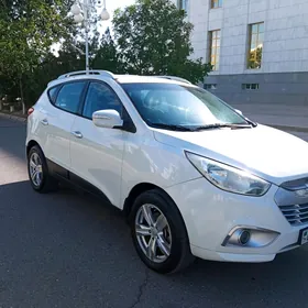 Hyundai Tucson 2011
