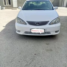 Toyota Camry 2004
