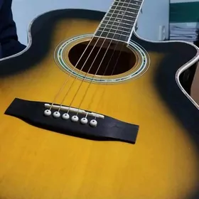 STILLER GITARA