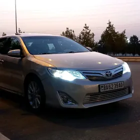 Toyota Camry 2012