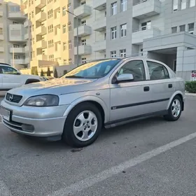 Opel Astra 2000