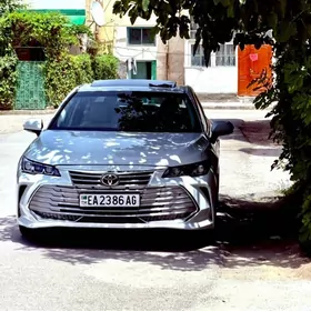 Toyota Avalon 2019