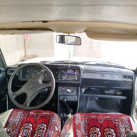 Lada 2107 2003
