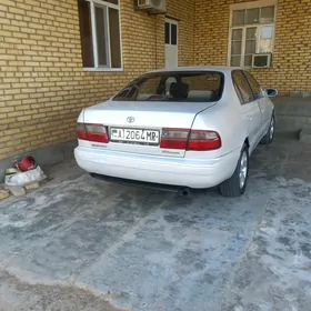 Toyota Corona 1996
