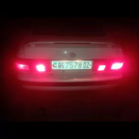 Toyota Corona 1995