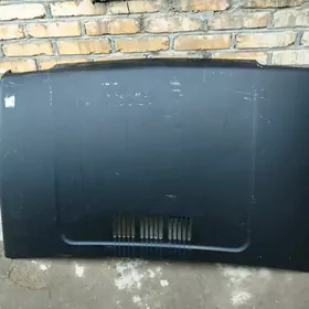 niva kapot