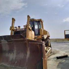 Caterpillar Dozer 2005