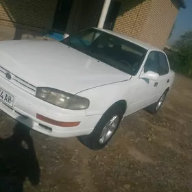 Toyota Camry 1992