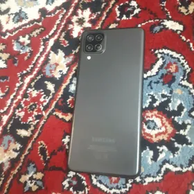 A12  4   64