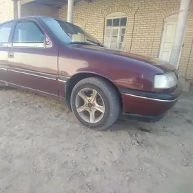 Opel Vectra 1990