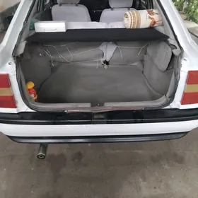 Opel Vectra 1990
