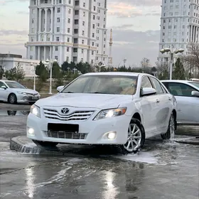 Toyota Camry 2011