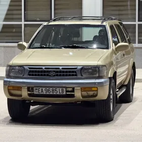 Nissan Pathfinder 1997