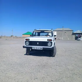 Lada Niva 1983