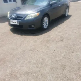 Toyota Camry 2011