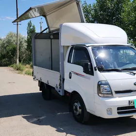 Kia Bongo 2020
