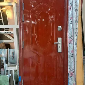 daşky gapy двер