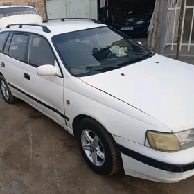 Toyota Corona 1995