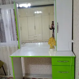 şkaf aýnaly prihožka