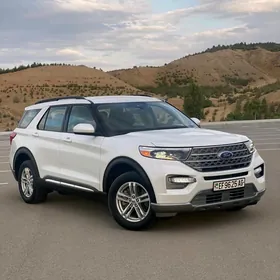 Ford Explorer 2022