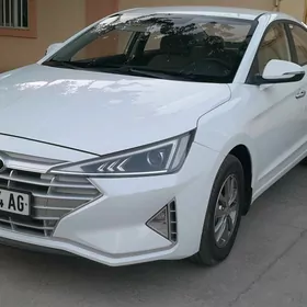 Hyundai Elantra 2019