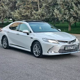 Toyota Camry 2023