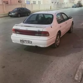 Nissan Cefiro 1995