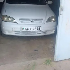 Opel Astra 1999