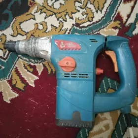 TOTAL Hilti