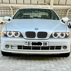 BMW E39 2001