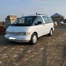 Toyota Previa 1991