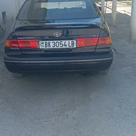 Toyota Camry 2000