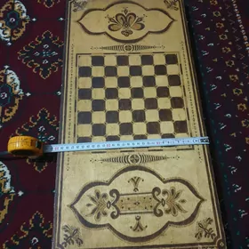Доска для шахмат и шашек