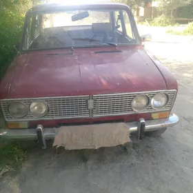 Lada 2103 1980