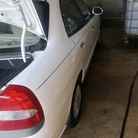 Daewoo Nubira 2002