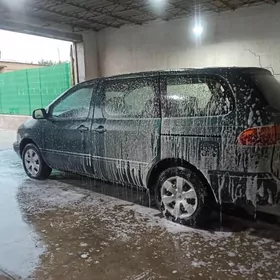 Toyota Sienna 1998