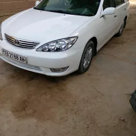 Toyota Camry 2005