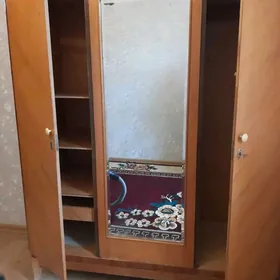 Продаю