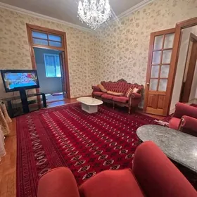 ВЫСОКИЙ ПОТОЛОК 90 КВАДРАТ