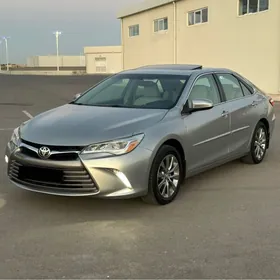Toyota Camry 2017