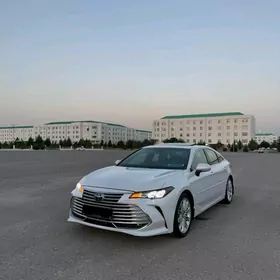 Toyota Avalon 2019