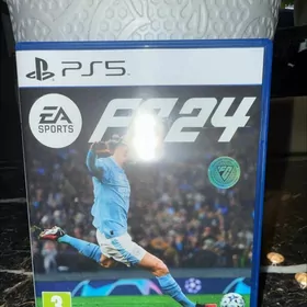 на Playstation5 диск FC24