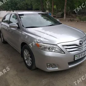 Toyota Camry 2010