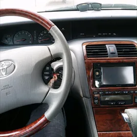 Toyota Avalon 2004