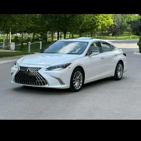 Lexus ES 350 2020